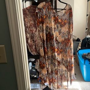 Cha cha vente 2x high low hem tunic GUC